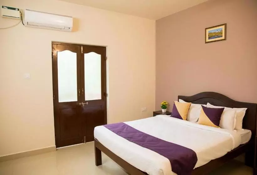 Hotelli Dom Carlos Resort