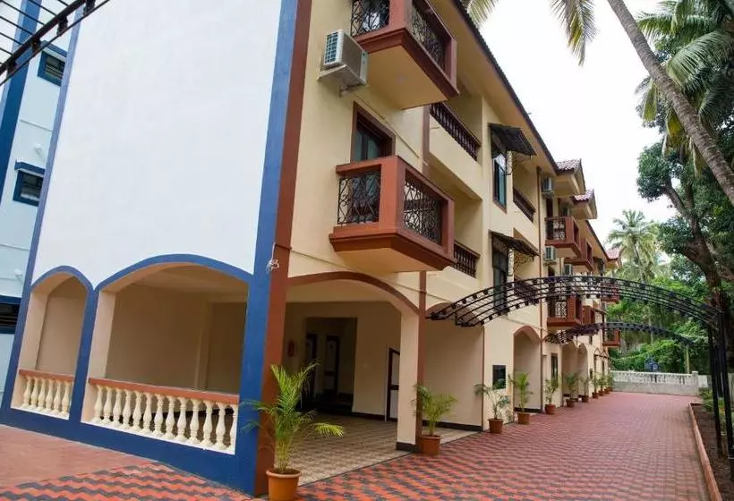 Hotelli Dom Carlos Resort