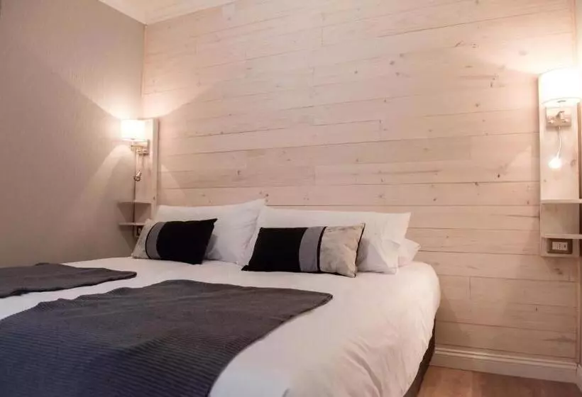 Hotelli Hostal Boutique Puerta Roja