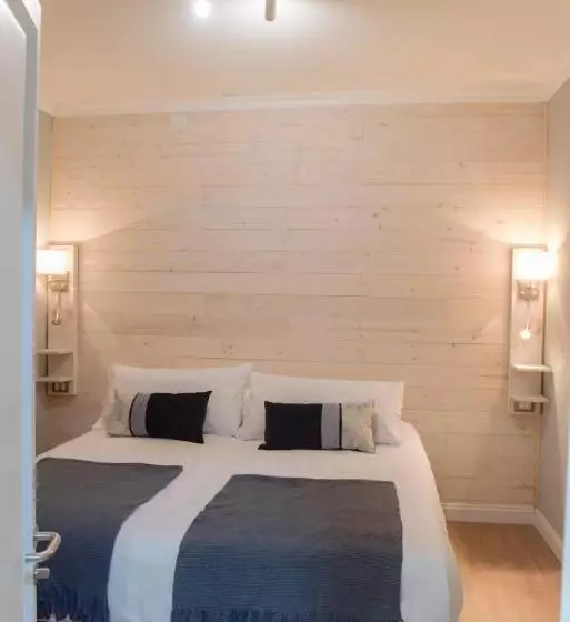 Hotelli Hostal Boutique Puerta Roja