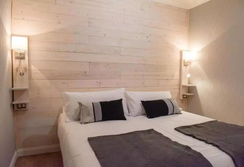 Hotelli Hostal Boutique Puerta Roja