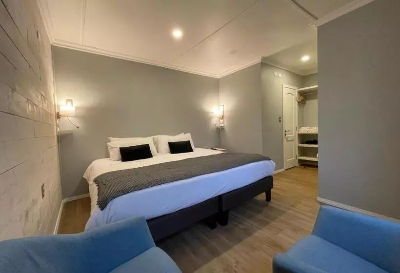 Hotelli Hostal Boutique Puerta Roja