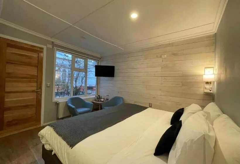 Hotelli Hostal Boutique Puerta Roja