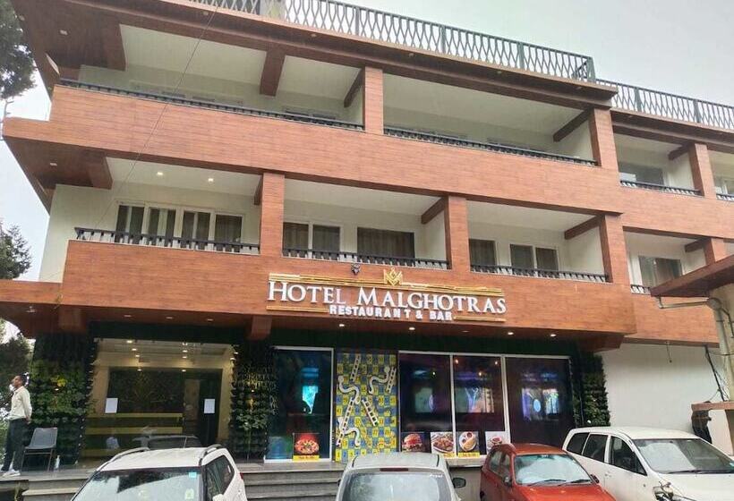 فندق Malghotras