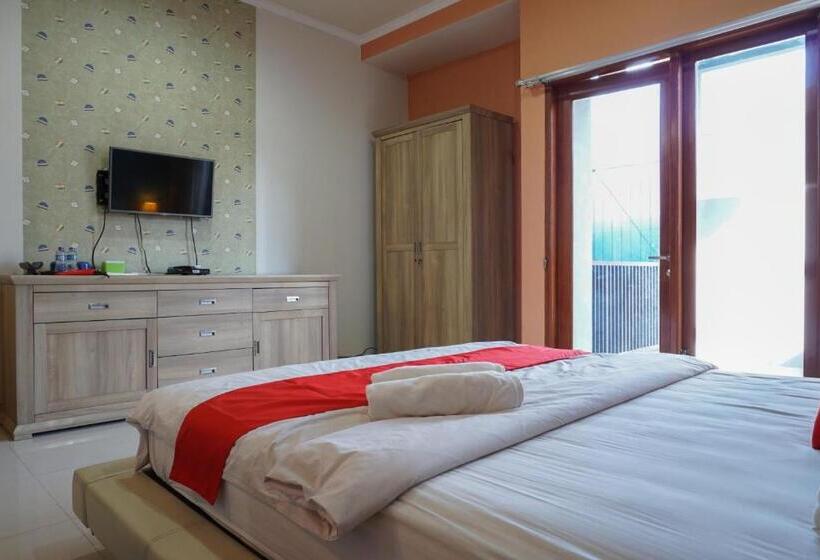 بنسيون Reddoorz Near Kemang Square