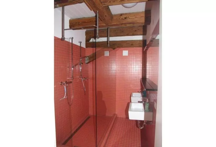 Majatalo Villa Arena