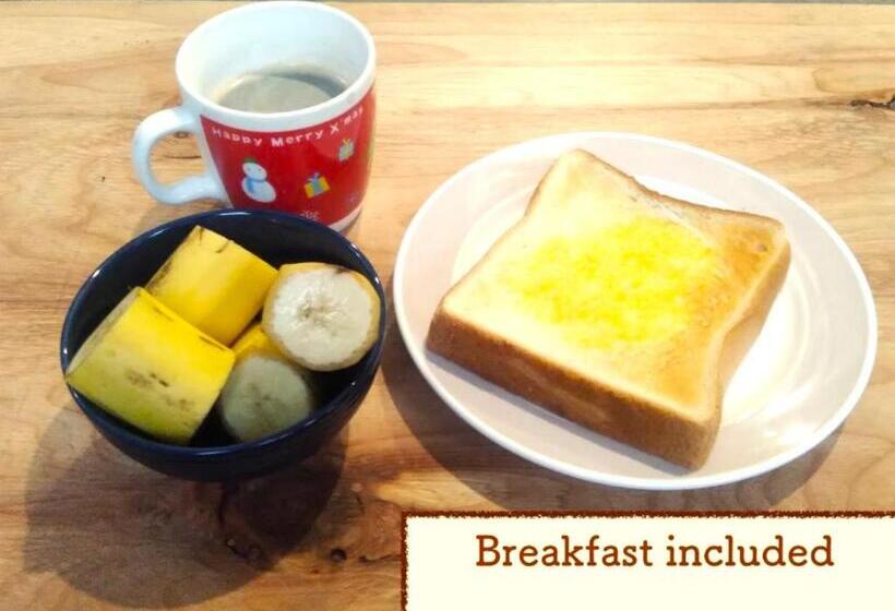 Tonarino Hostel For Backpackers