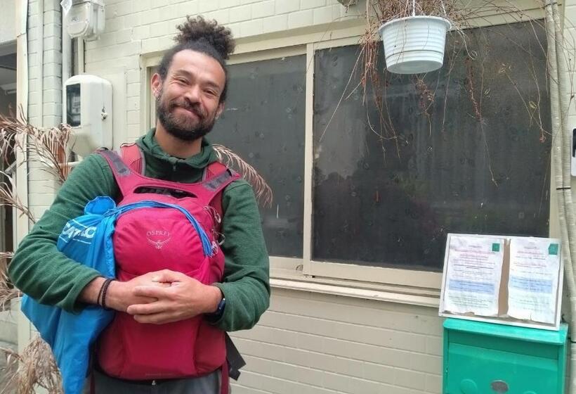 Tonarino Hostel For Backpackers