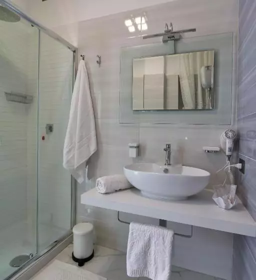 تختخواب و صبحانه Solidea Bnb