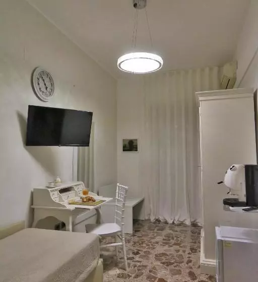 تختخواب و صبحانه Solidea Bnb