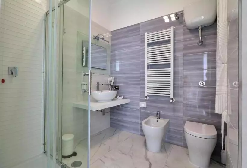 تختخواب و صبحانه Solidea Bnb