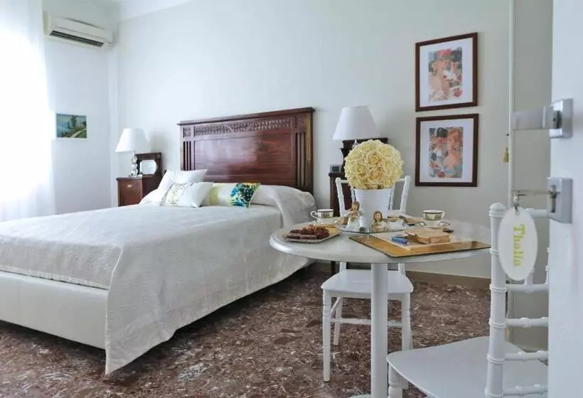 تختخواب و صبحانه Solidea Bnb