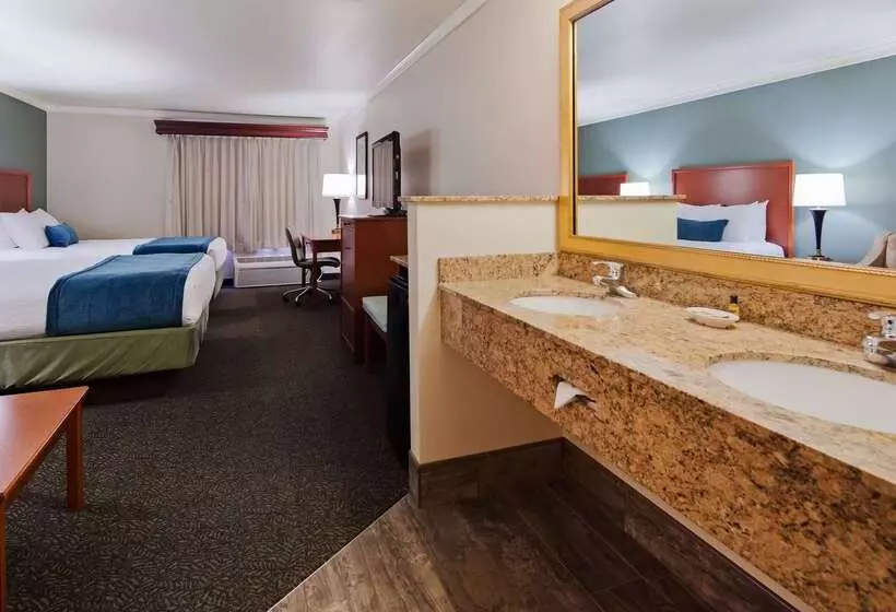 هتل Best Western Plus Walla Walla Suites Inn