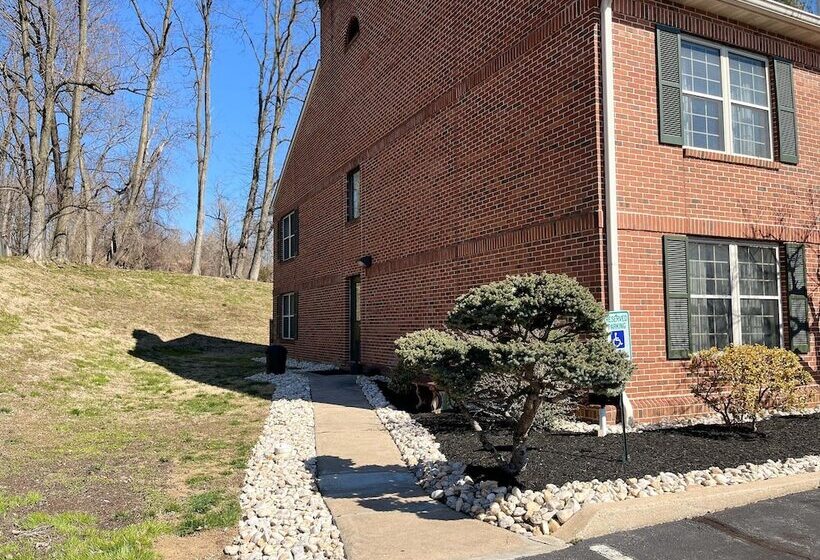 Отель Brandywine River