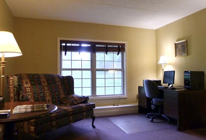 Отель Brandywine River