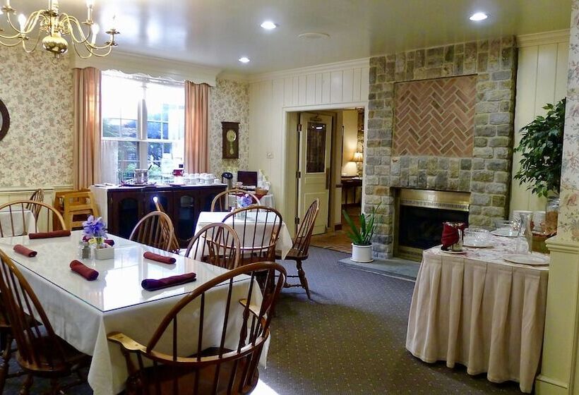 Отель Brandywine River