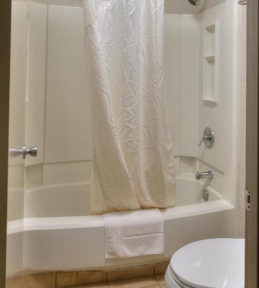 בית מלון כפרי Days Inn By Wyndham Harriman