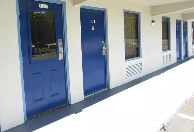 فندق Days Inn By Wyndham Harriman