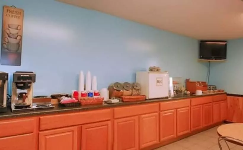 בית מלון כפרי Eastbrook Inn