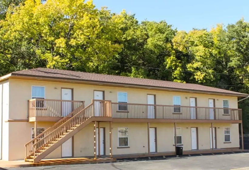 호텔 Golden Wheat Budget Host Inn Junction City