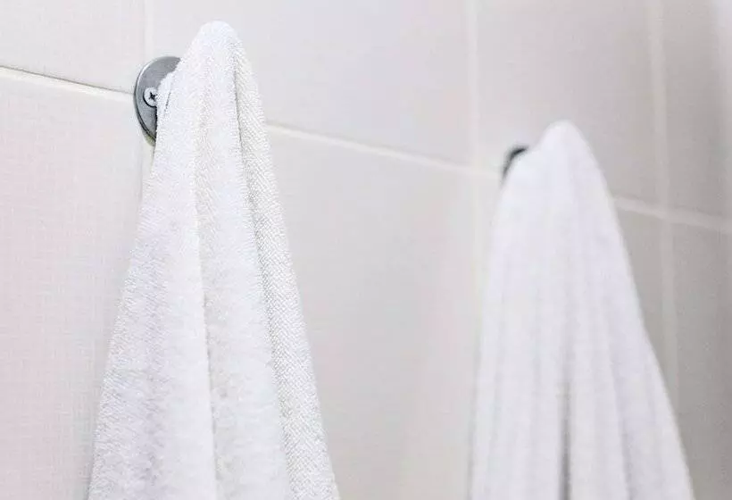 호텔 Golden Wheat Budget Host Inn Junction City