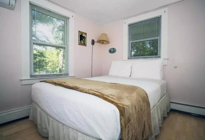 Отель Hampton S Vacation Inn