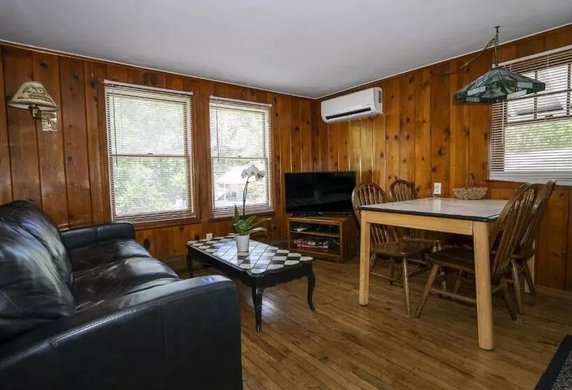 Отель Hampton S Vacation Inn