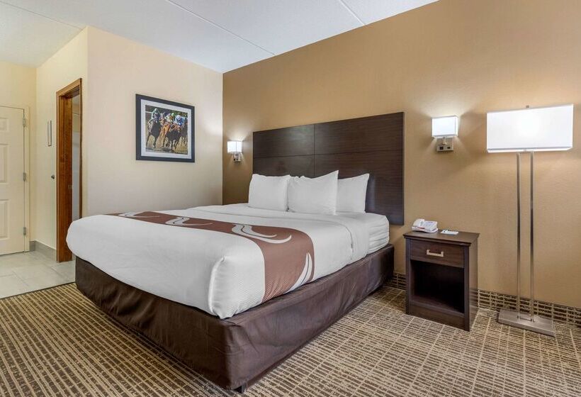 בית מלון כפרי Clarion Pointe Louisville East