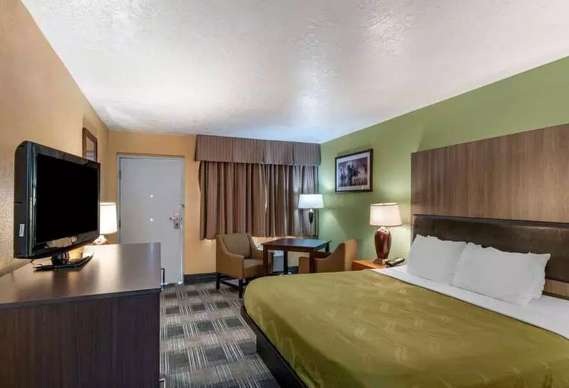 فندق Quality Inn