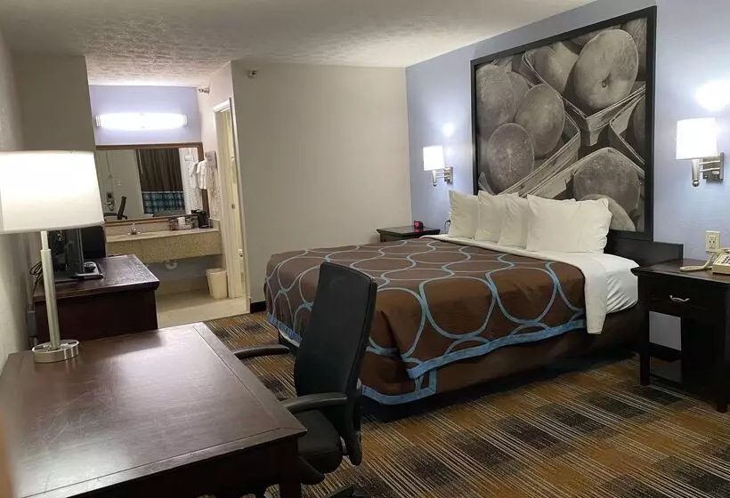 호텔 Super 8 By Wyndham Covington