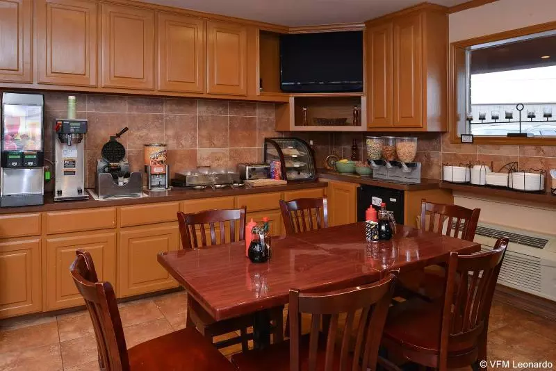 Surestay Hotel By Best Western Rockdale