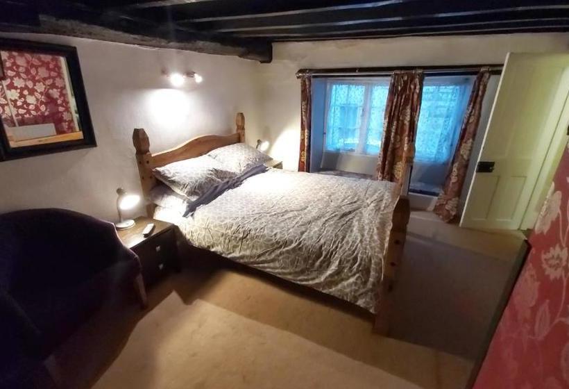 Bed and Breakfast The Monk & Tipster