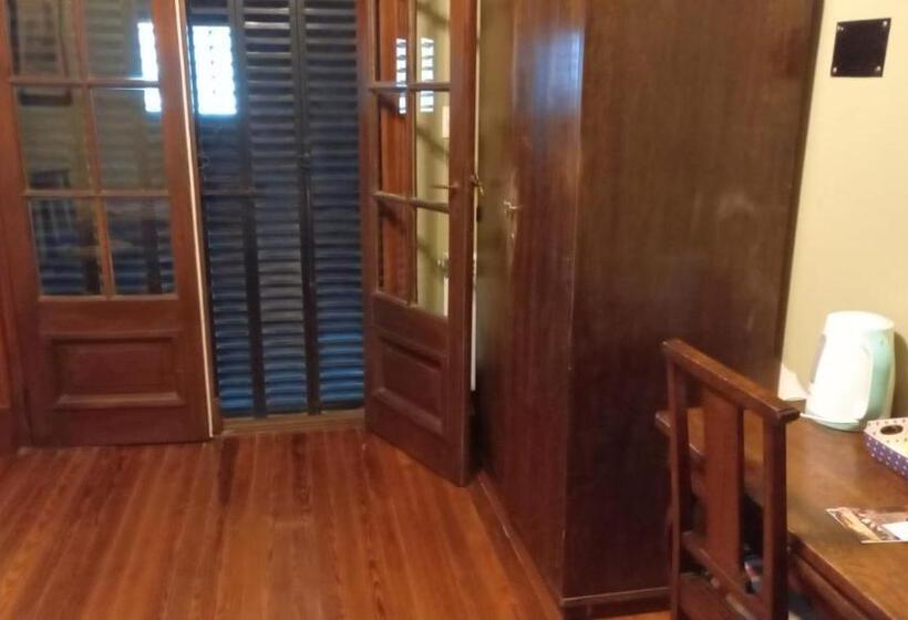 مبيت وإفطار Tseliot Bed&breakfast