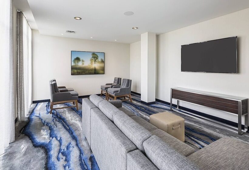 فندق Fairfield Inn & Suites By Marriott Minneapolis North/blaine