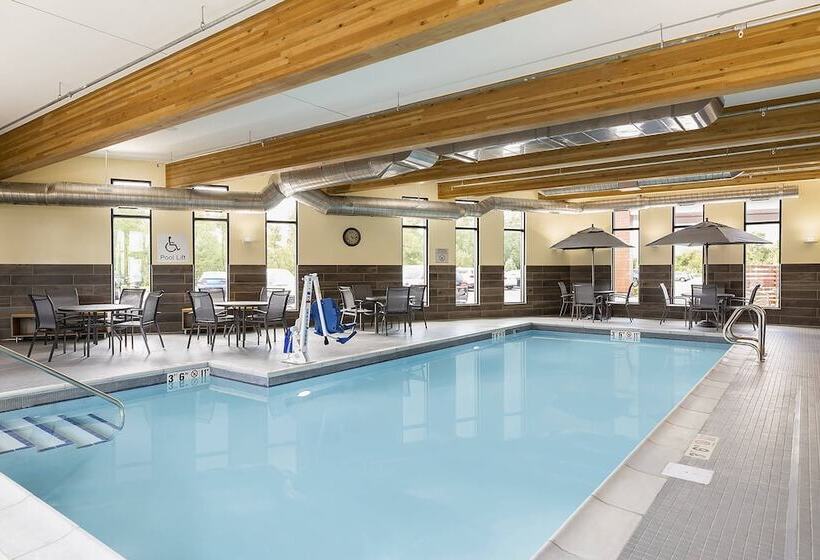 فندق Fairfield Inn & Suites By Marriott Minneapolis North/blaine