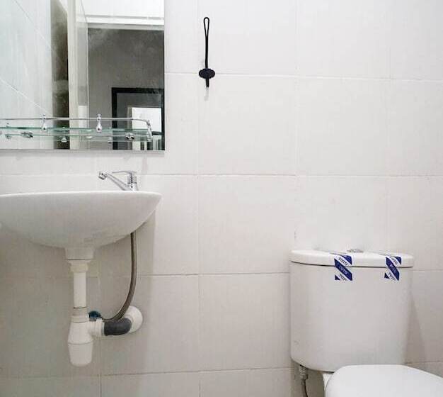 فندق Reddoorz At Sani Guest House Balikpapan