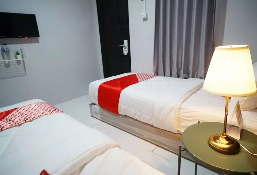 Hotelli Reddoorz At Sani Guest House Balikpapan