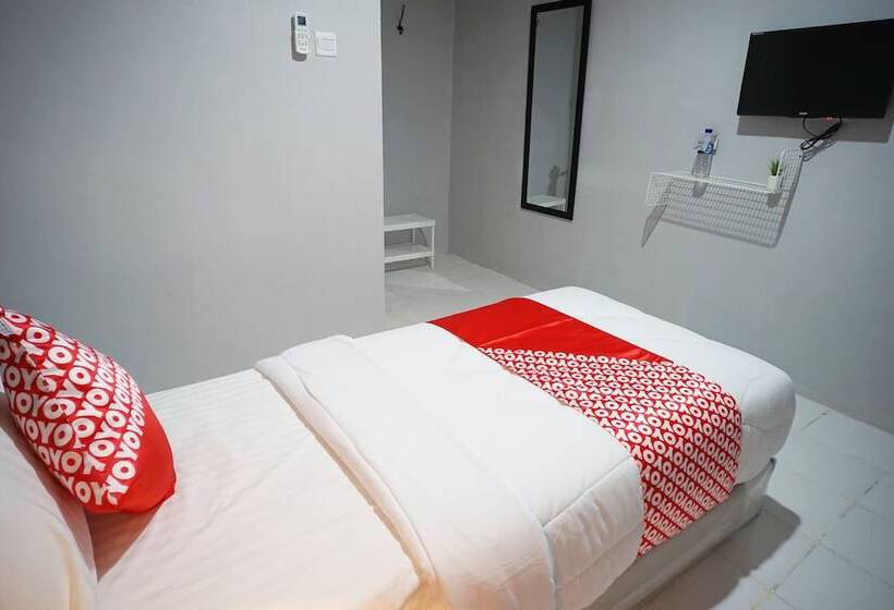 فندق Reddoorz At Sani Guest House Balikpapan