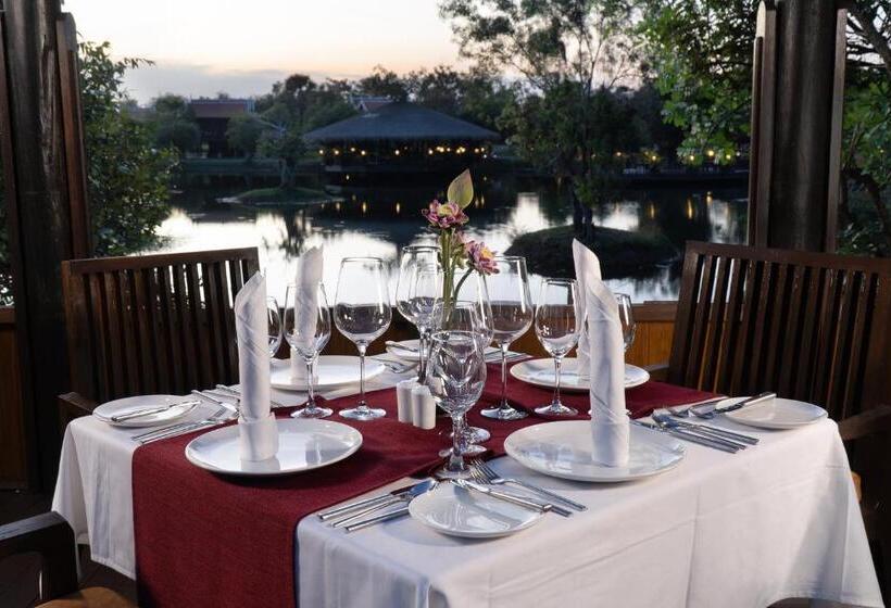 אתר נופש Mane Hariharalaya