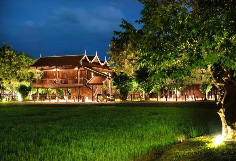 אתר נופש Mane Hariharalaya