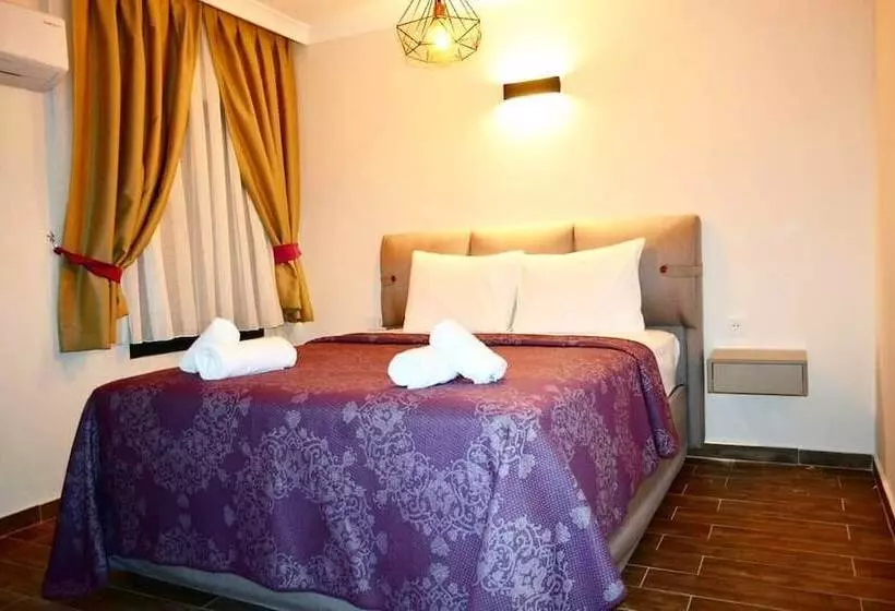Aamiaismajoitus (B&B) Akbük Taş Otel