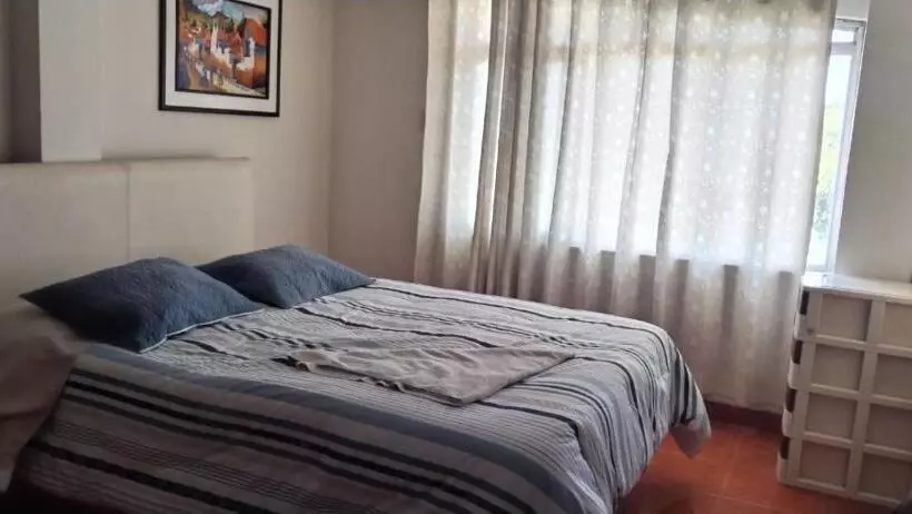 پانسیون Hostal Turístico El Cajamarquez