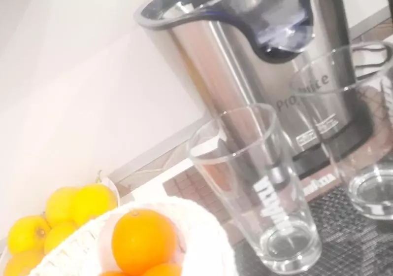 پانسیون White House & B