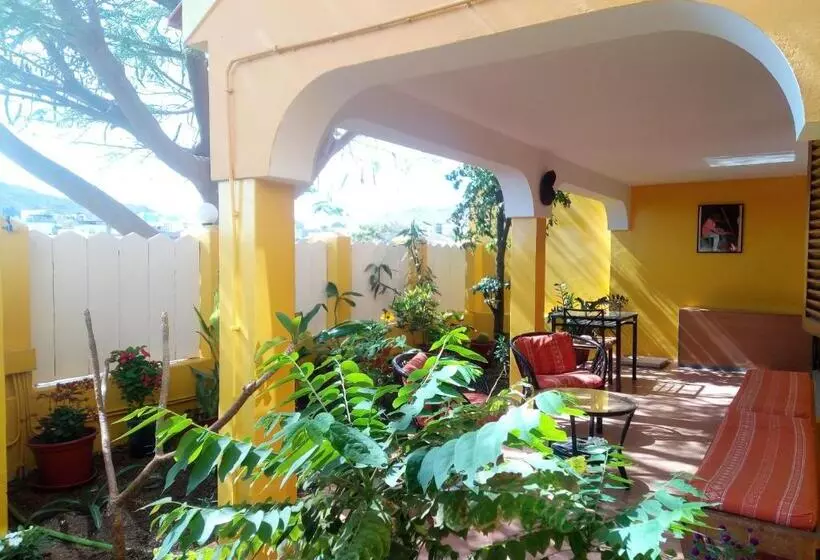 تختخواب و صبحانه O Jardim Do Vinho