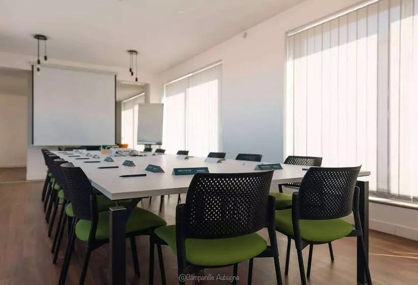 Hotelli Campanile Marseille Est  Aubagne