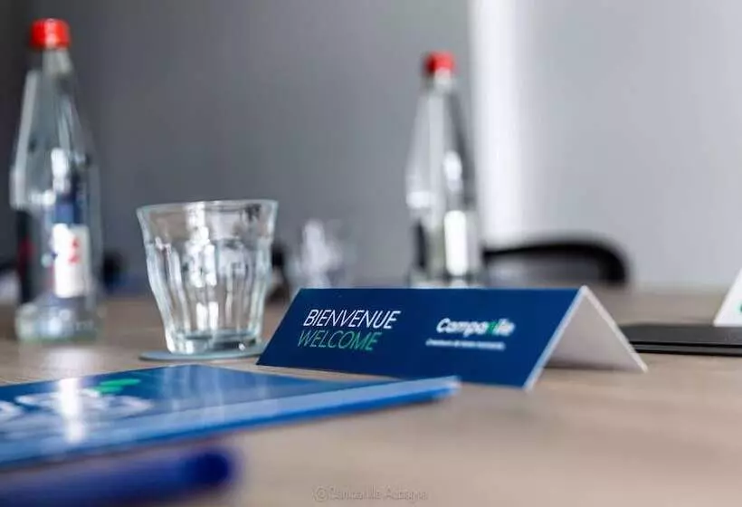 Hotelli Campanile Marseille Est  Aubagne