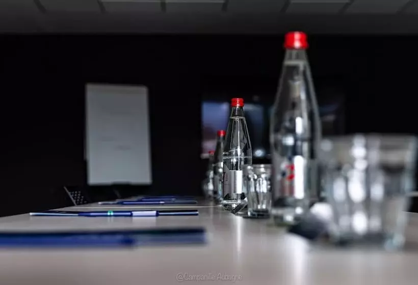 Hotelli Campanile Marseille Est  Aubagne