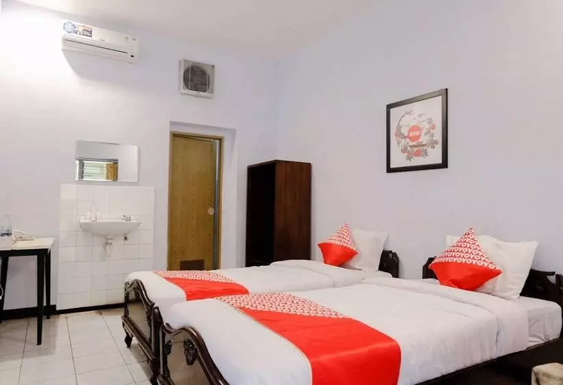 Hotelli Palem 1 Syariah Redpartner