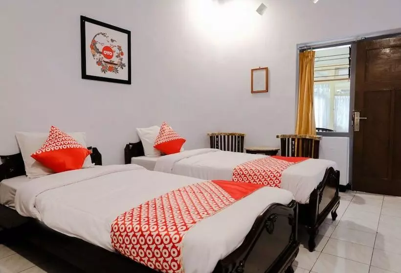 Hotelli Palem 1 Syariah Redpartner