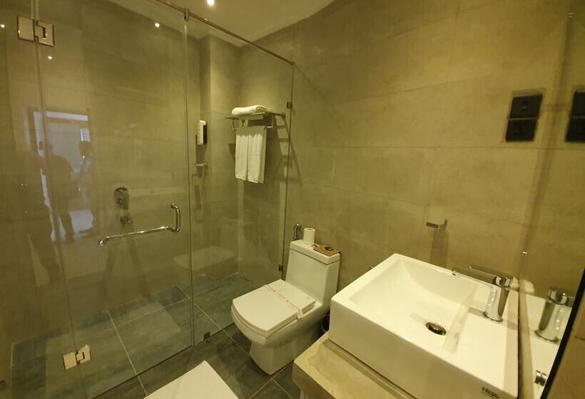 فندق Bed Station 210